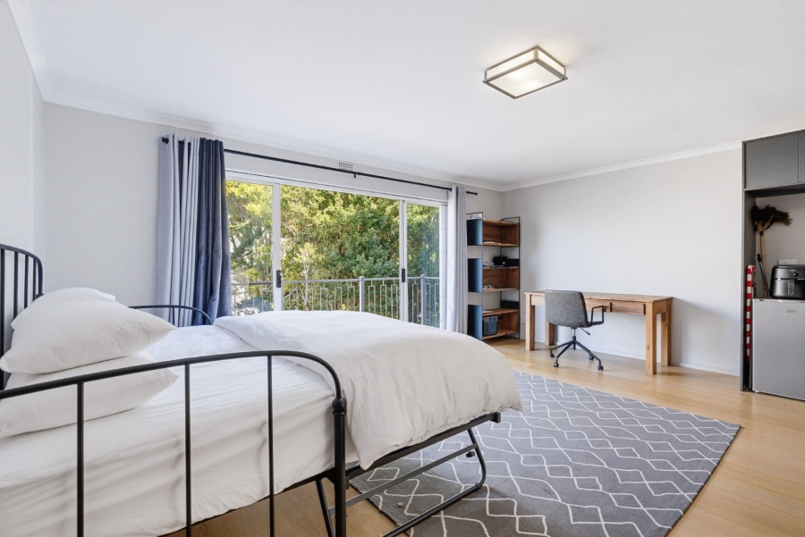 1 Bedroom Property for Sale in Gardens Western Cape